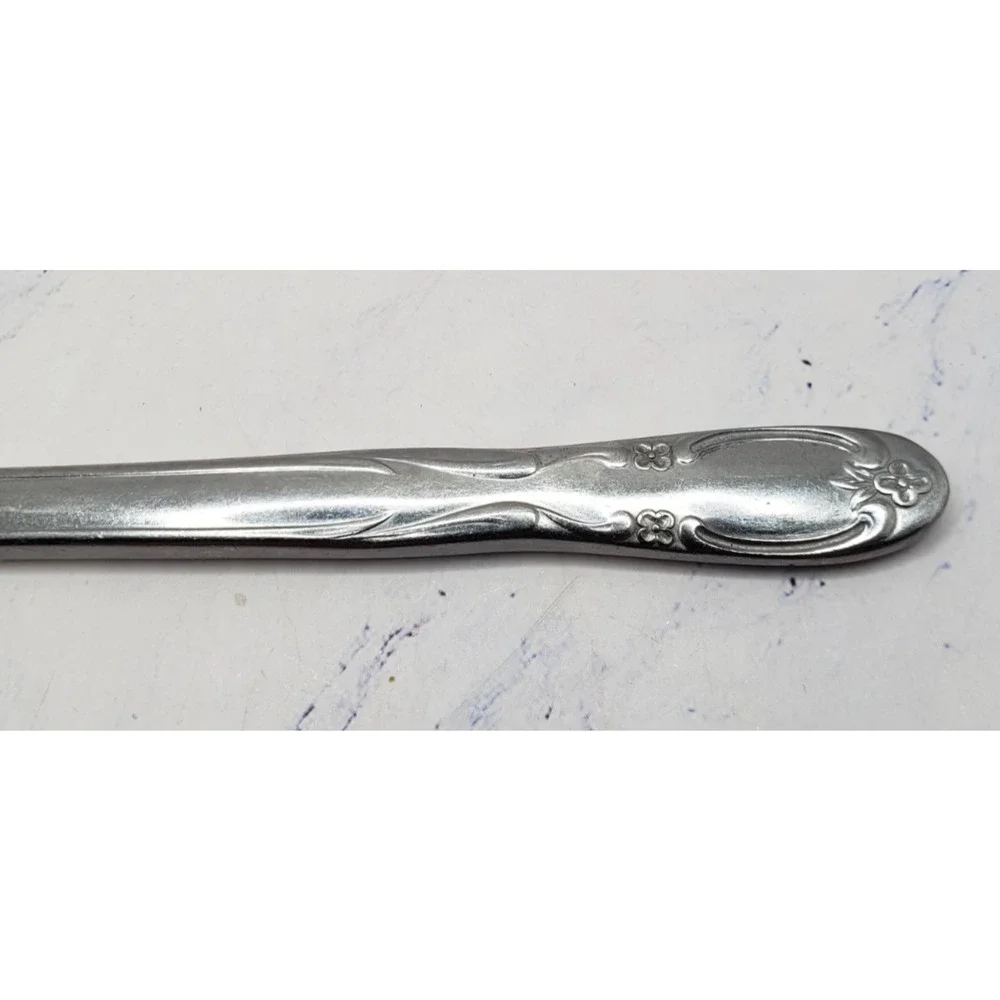 Stainless Steel 8 Inch Floral Pattern Flatware Butter Knife